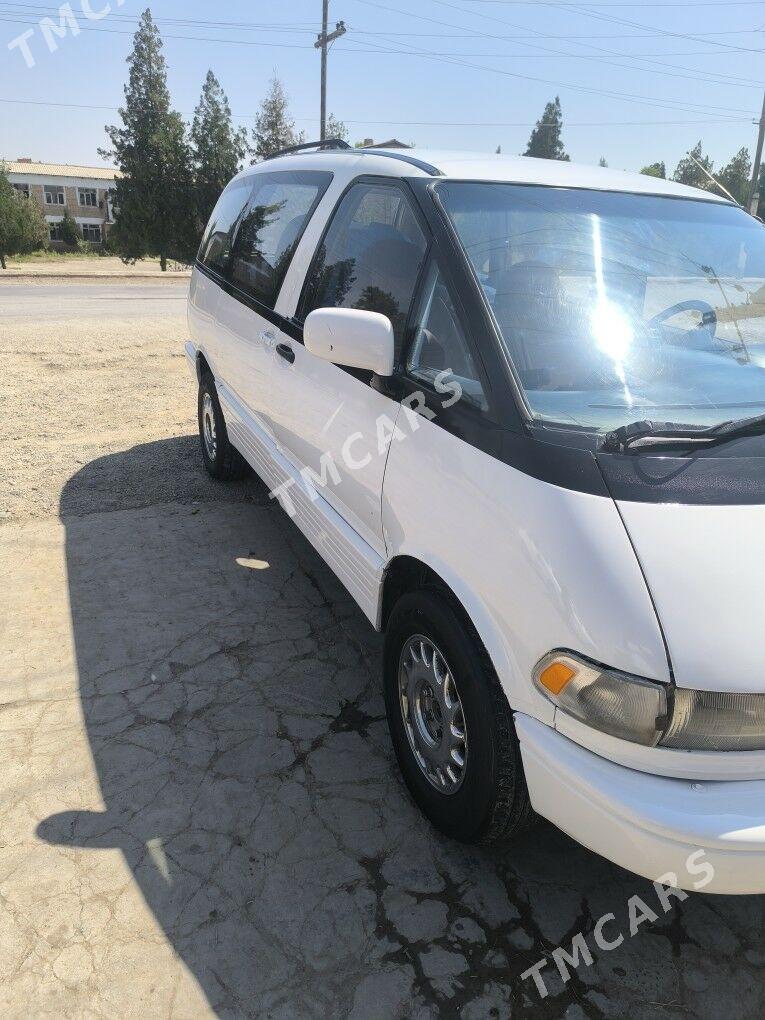 Toyota Previa 1993 - 70 000 TMT - Халач - img 2