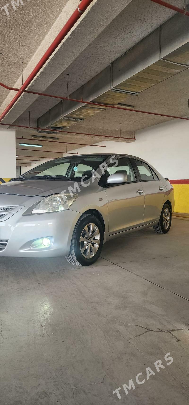 Toyota Yaris 2009 - 125 000 TMT - Ашхабад - img 9