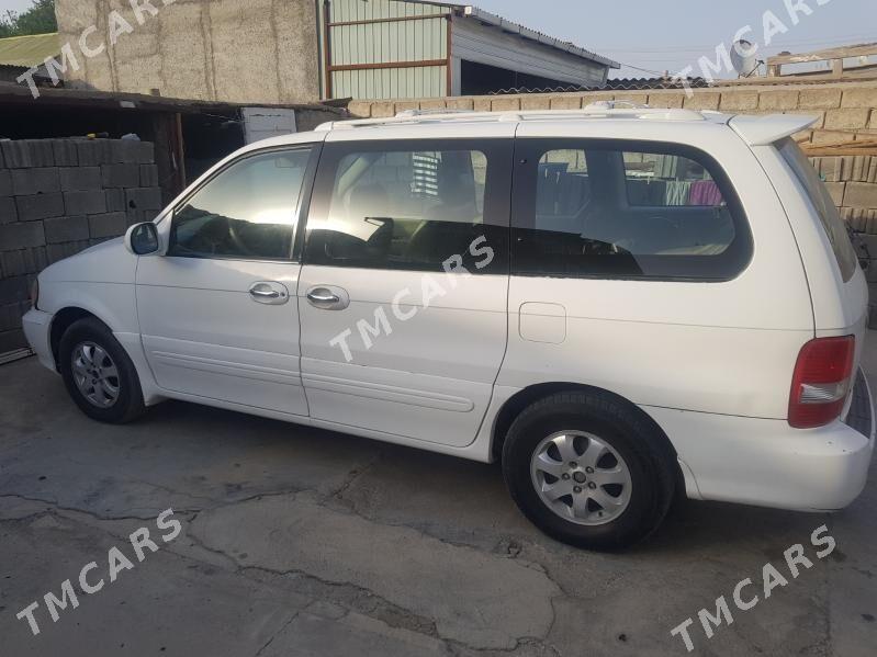 Kia Sedona 2004 - 68 000 TMT - Garadamak Şor - img 4