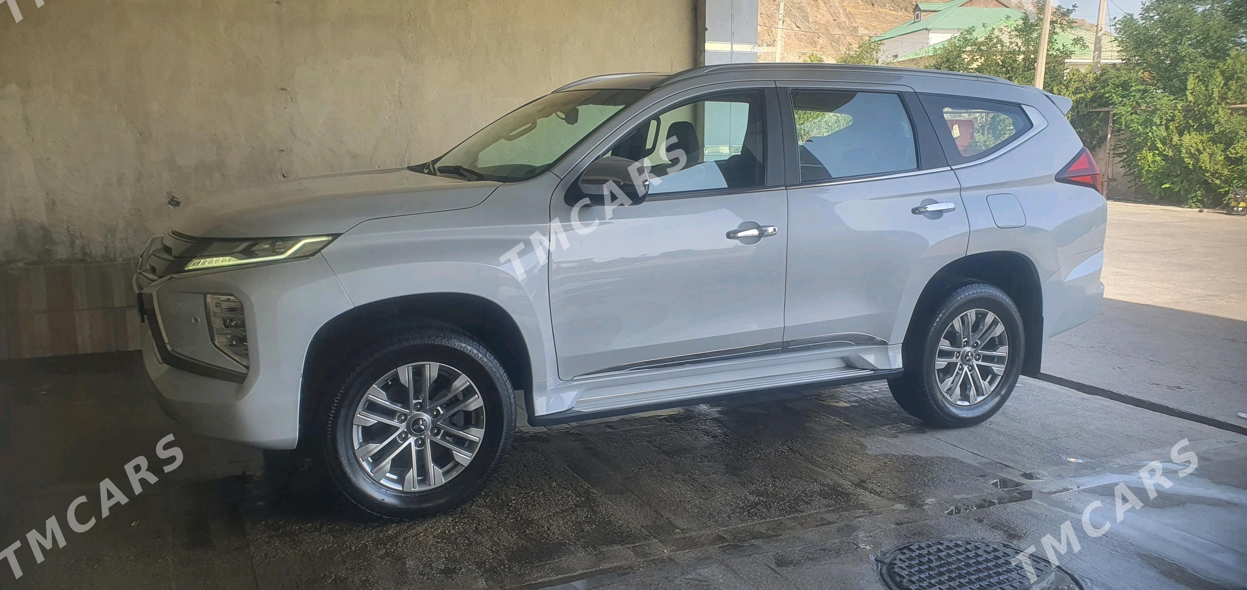 Mitsubishi Pajero 2020 - 450 000 TMT - Туркменбаши - img 3