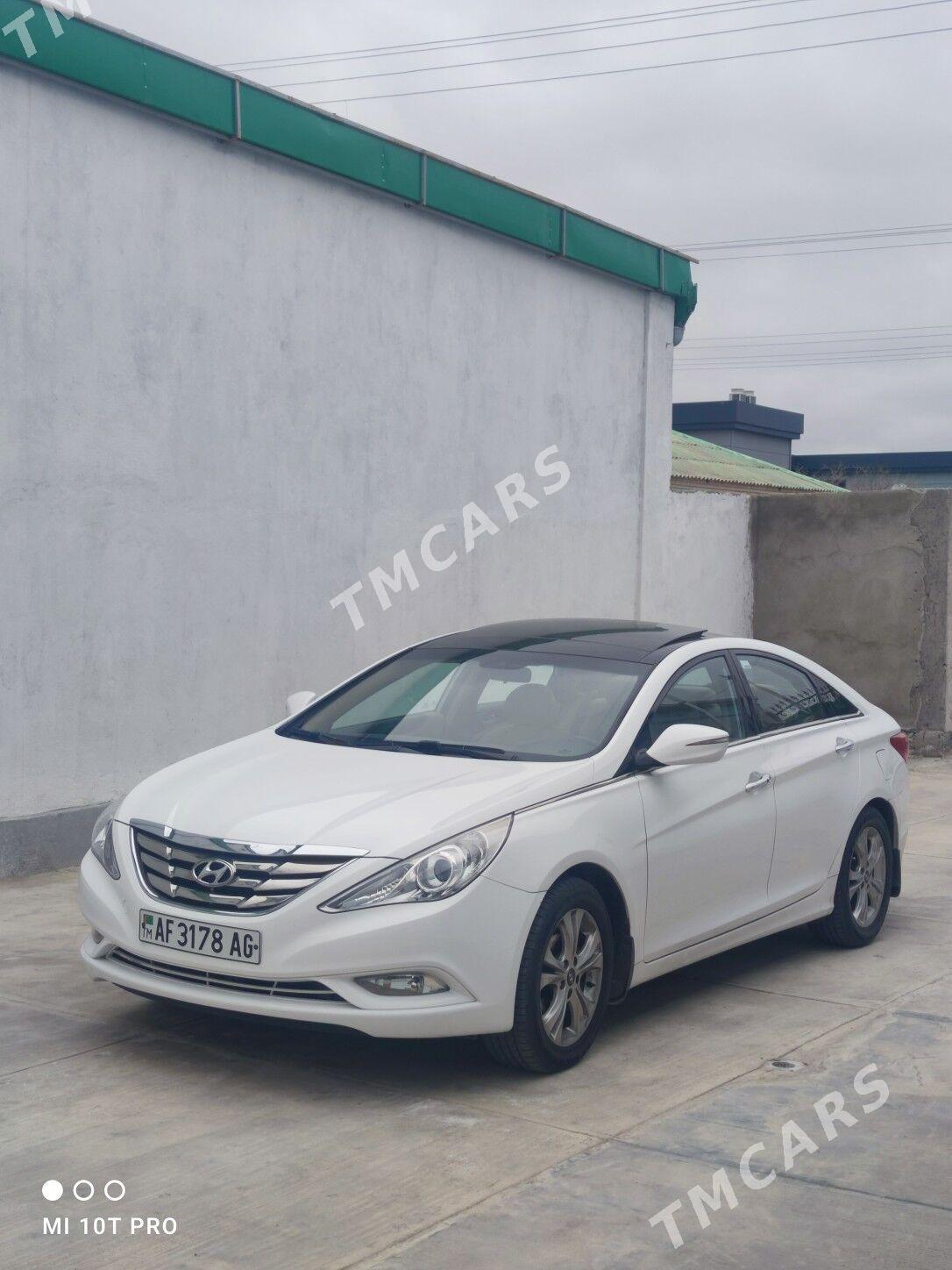 Hyundai Sonata 2012 - 178 000 TMT - Ашхабад - img 10