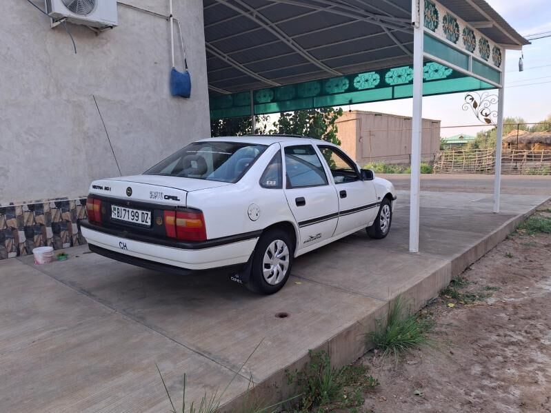 Opel Vectra 1990 - 27 000 TMT - Gubadag - img 10