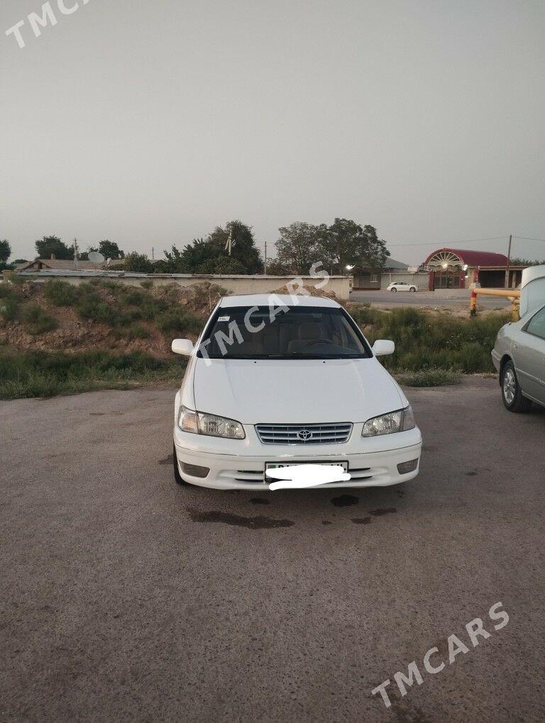Toyota Camry 2000 - 130 000 TMT - Кака - img 3