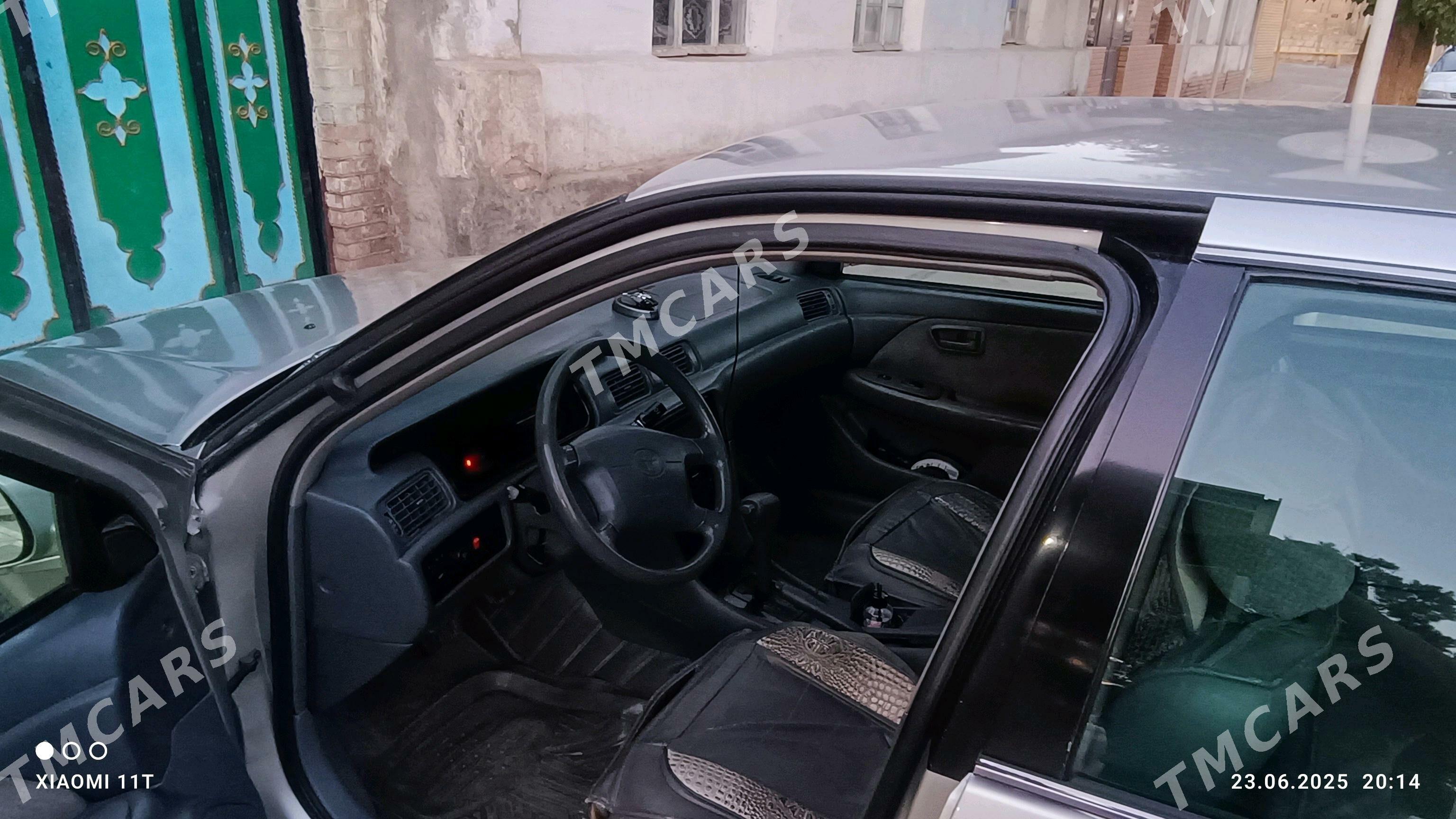Toyota Camry 2001 - 140 000 TMT - Kerki - img 2