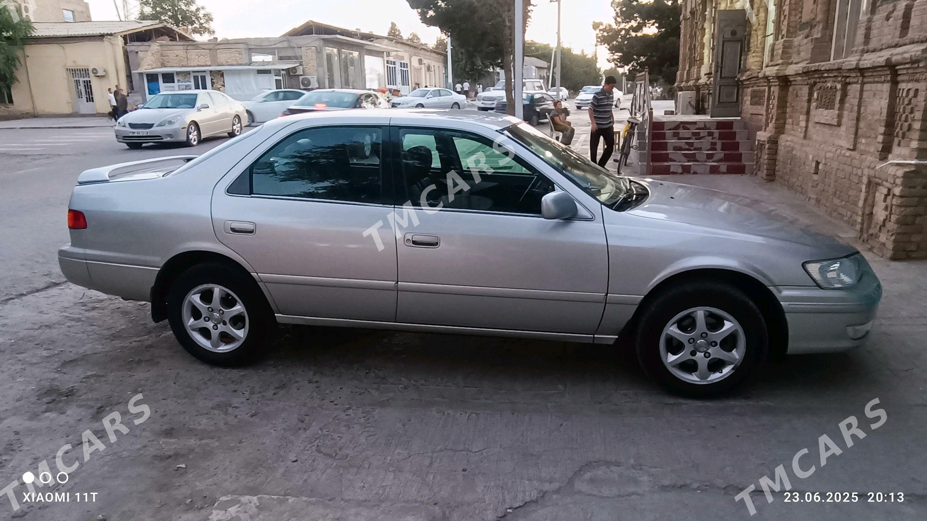 Toyota Camry 2001 - 140 000 TMT - Kerki - img 5