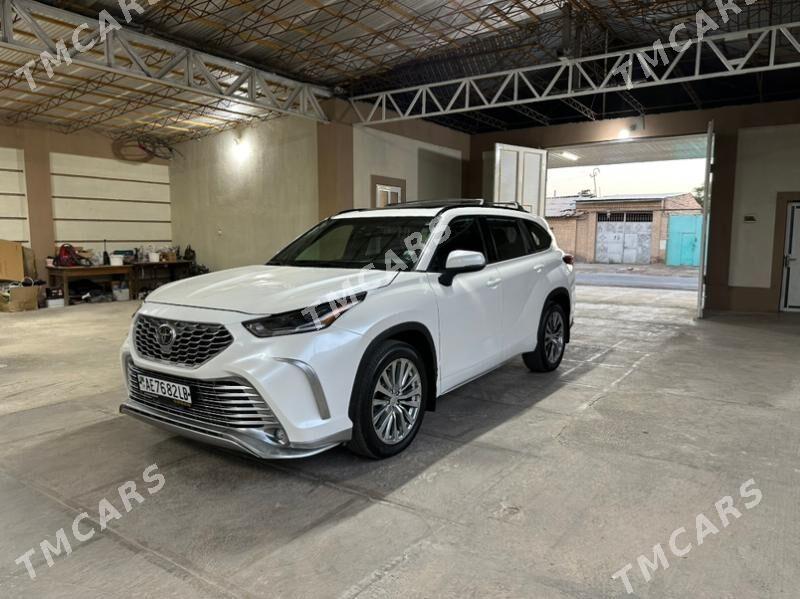 Toyota Highlander 2022 - 535 000 TMT - Türkmenabat - img 3