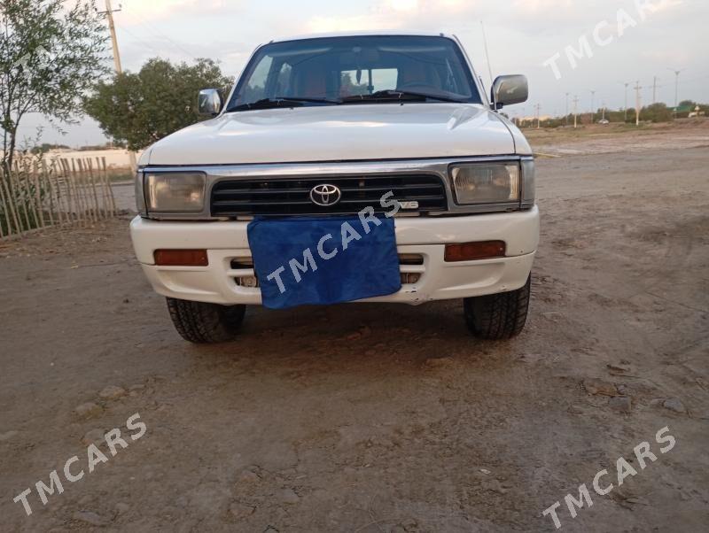 Toyota Hilux 1997 - 105 000 TMT - Кёнеургенч - img 6