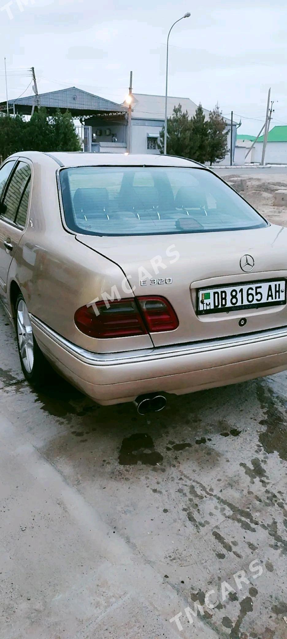 Mercedes-Benz E320 1998 - 62 000 TMT - Sarahs - img 5