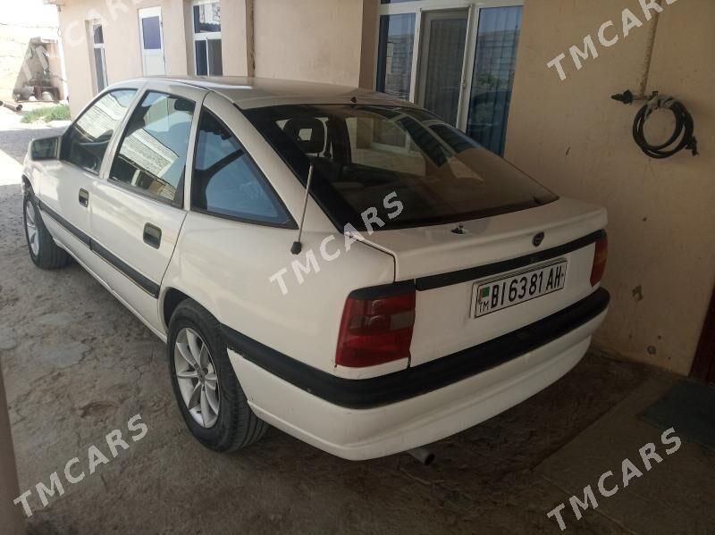 Opel Vectra 1993 - 31 000 TMT - Büzmeýin - img 6