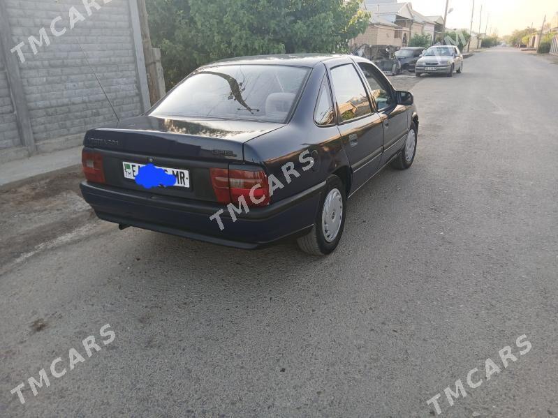 Opel Vectra 1992 - 27 000 TMT - Векильбазар - img 5