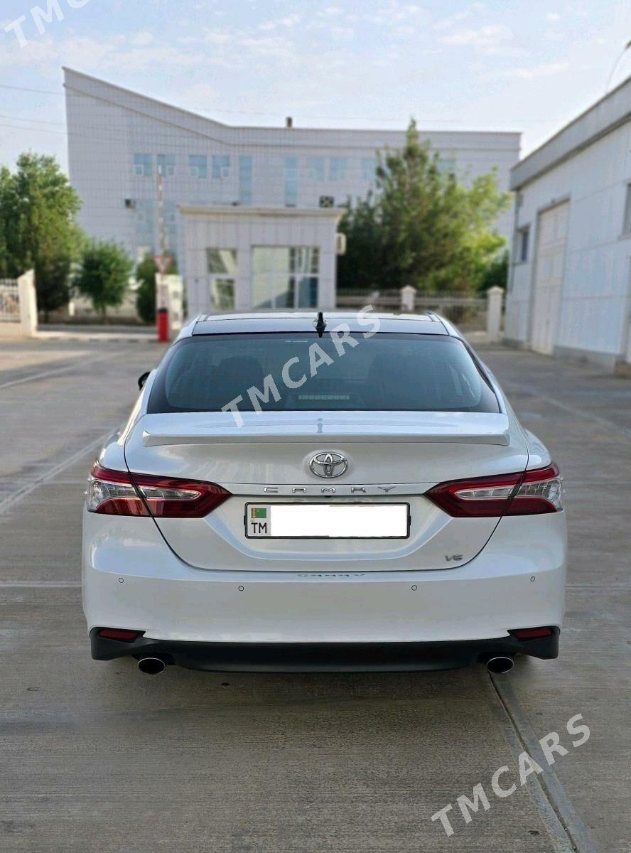 Toyota Camry 2018 - 418 000 TMT - G.Kuliýew köç. (Obýezdnoý) - img 5