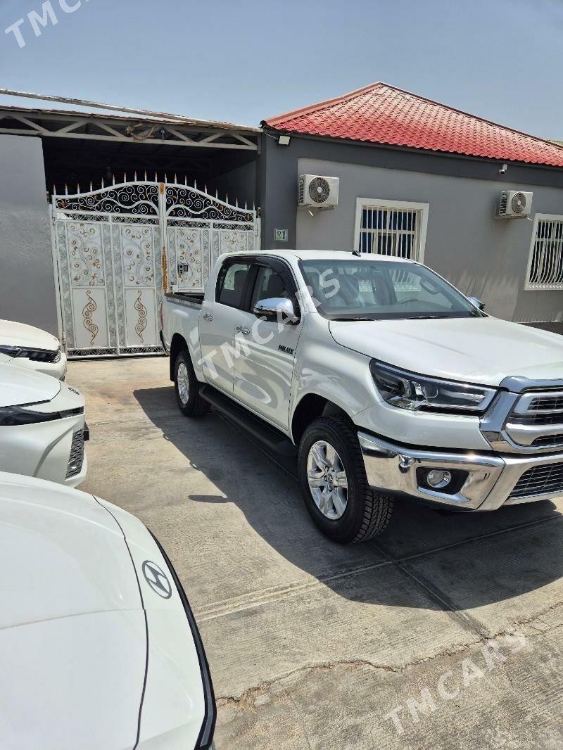 Toyota Hilux 2025 - 685 000 TMT - Ашхабад - img 7