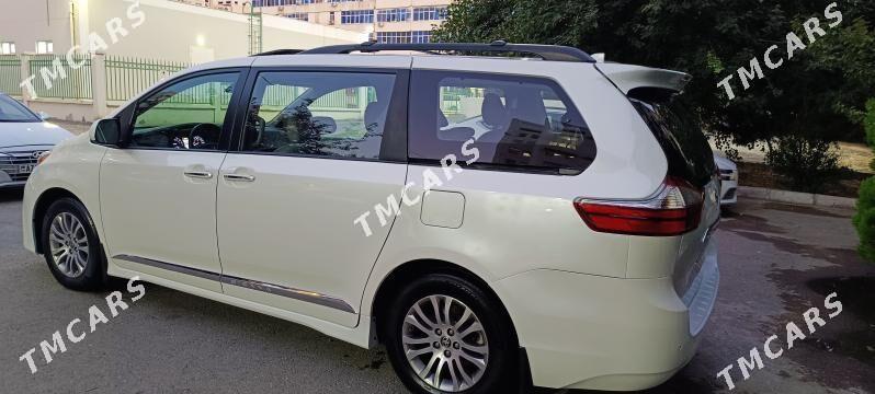 Toyota Sienna 2020 - 545 000 TMT - Мир 2 - img 7