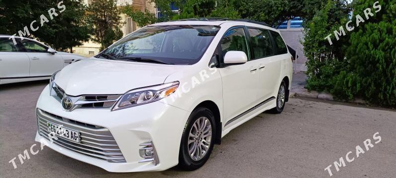 Toyota Sienna 2020 - 545 000 TMT - Мир 2 - img 10