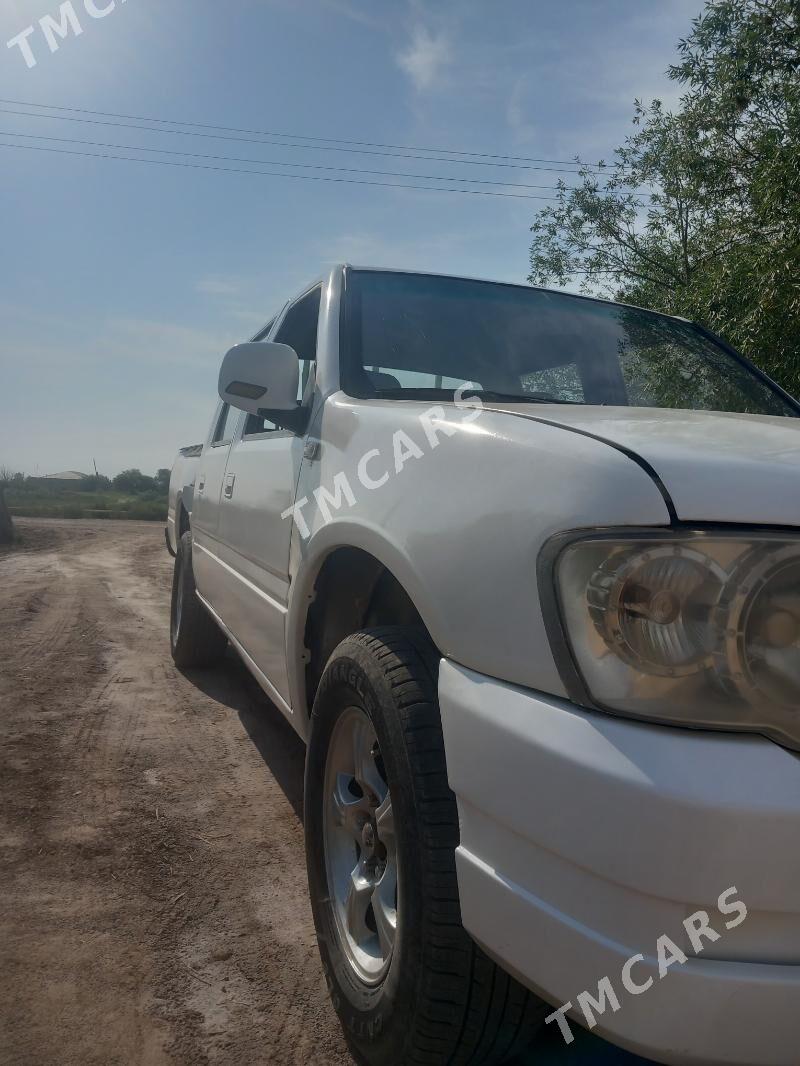 Toyota Hilux 2011 - 90 000 TMT - Türkmenbaşy etr. - img 4