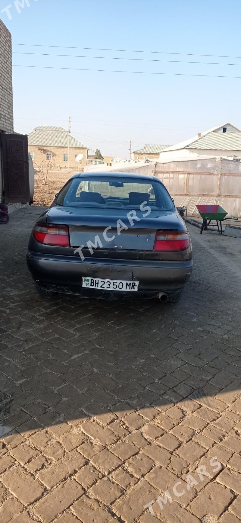 Toyota Carina 1994 - 27 000 TMT - Baýramaly - img 4