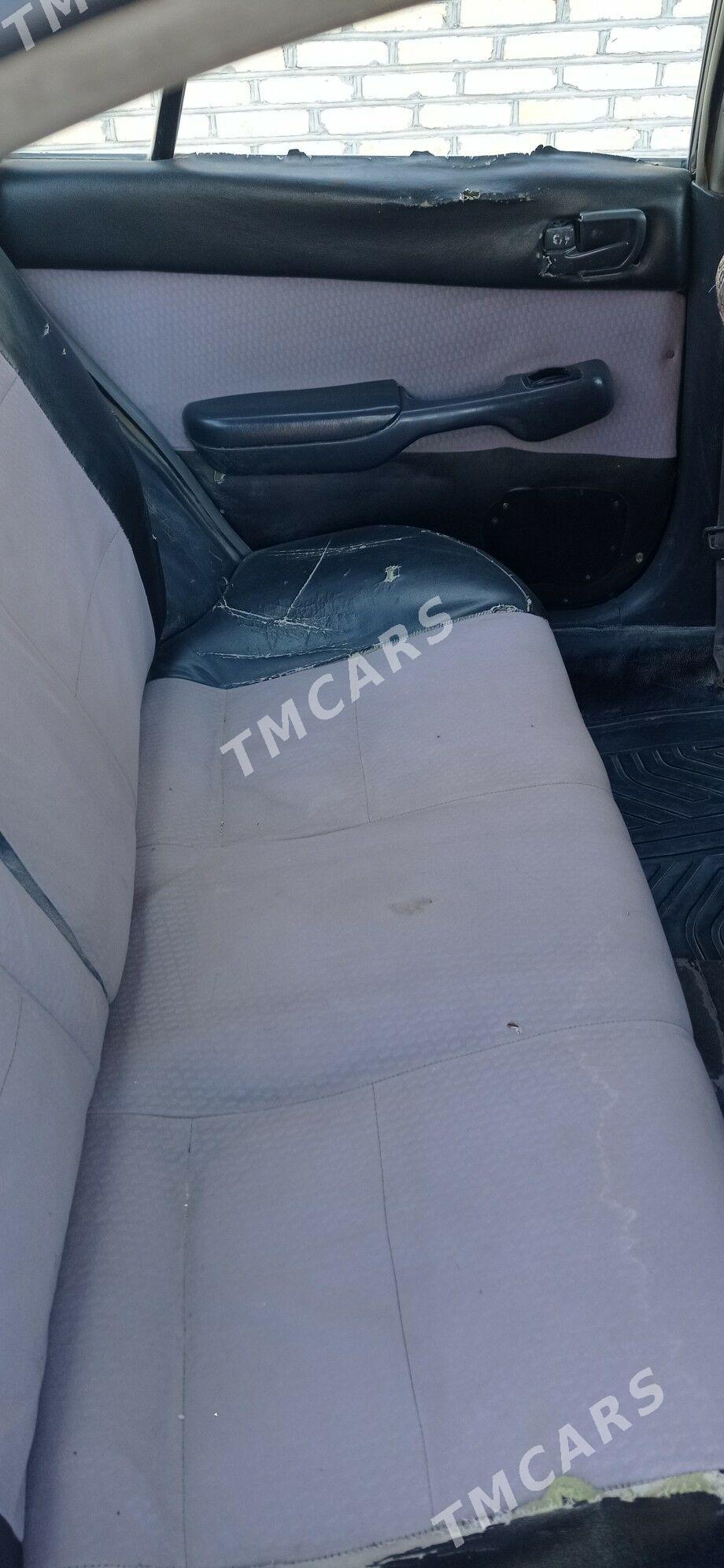 Toyota Carina 1994 - 27 000 TMT - Baýramaly - img 2