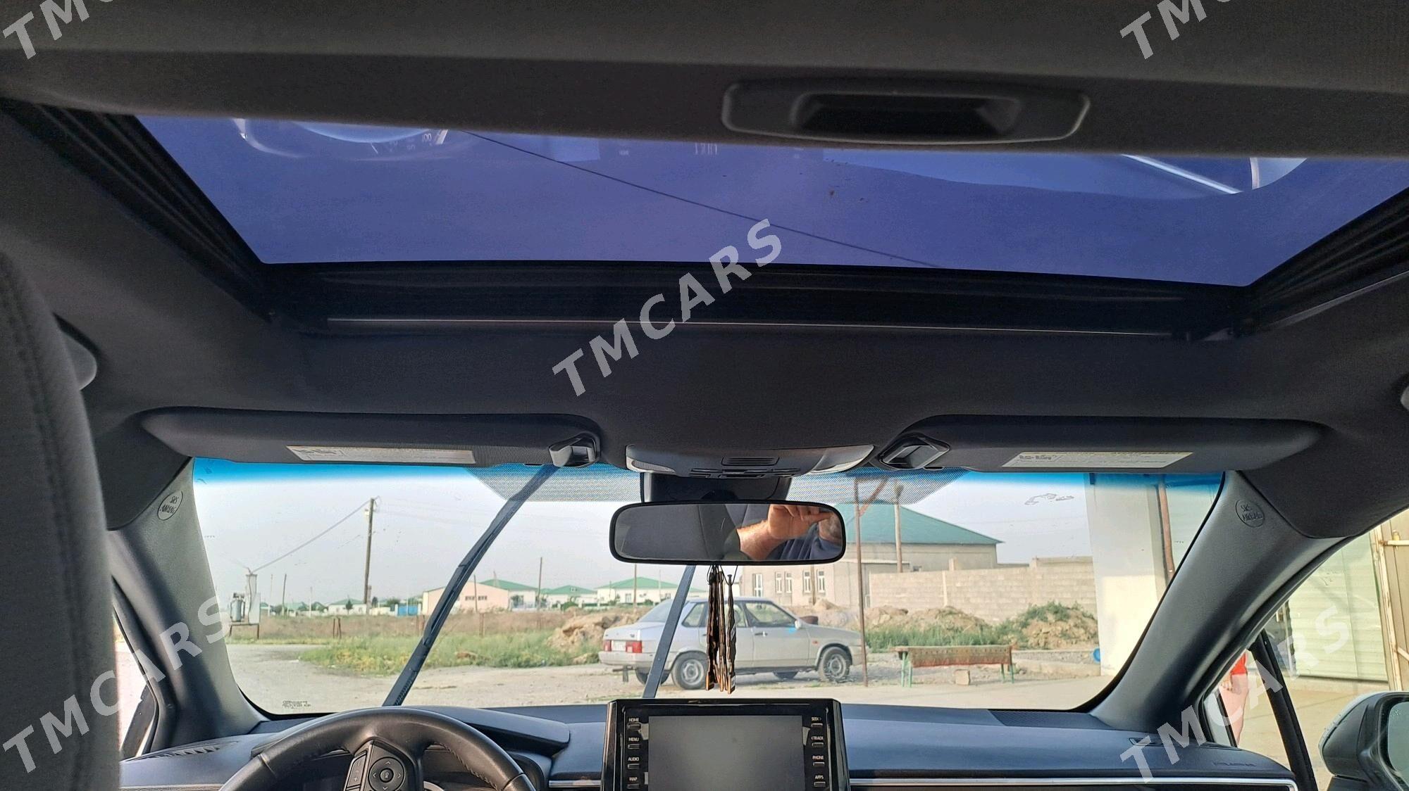 Toyota Corolla 2022 - 260 000 TMT - Гёкдепе - img 2