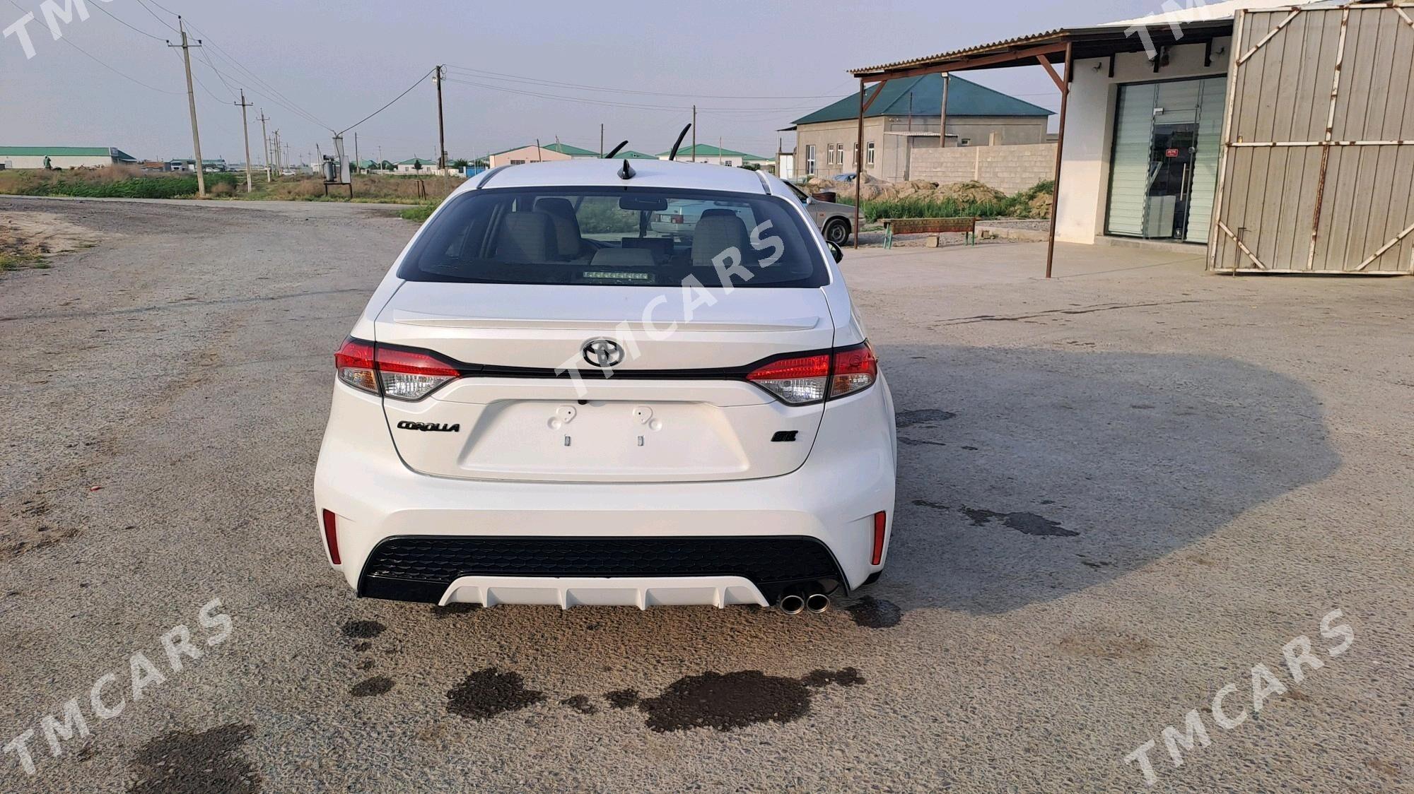 Toyota Corolla 2022 - 260 000 TMT - Гёкдепе - img 3