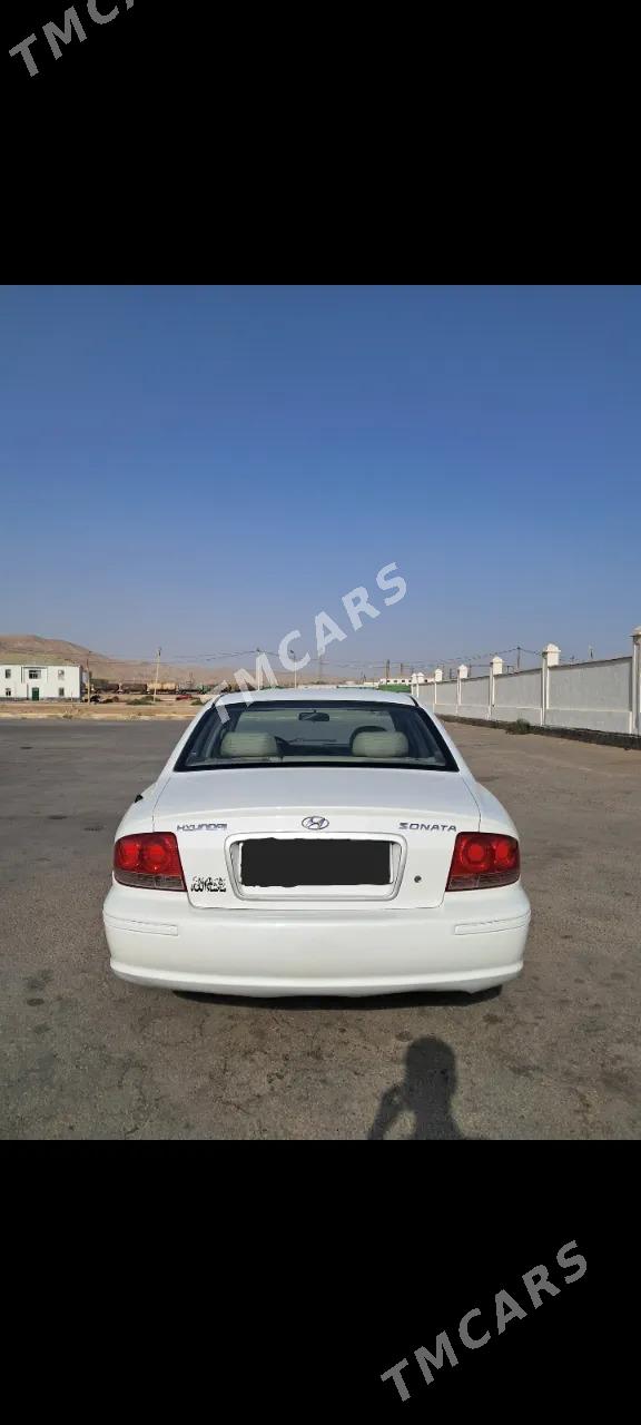 Hyundai Sonata 2003 - 76 000 TMT - Balkanabat - img 3