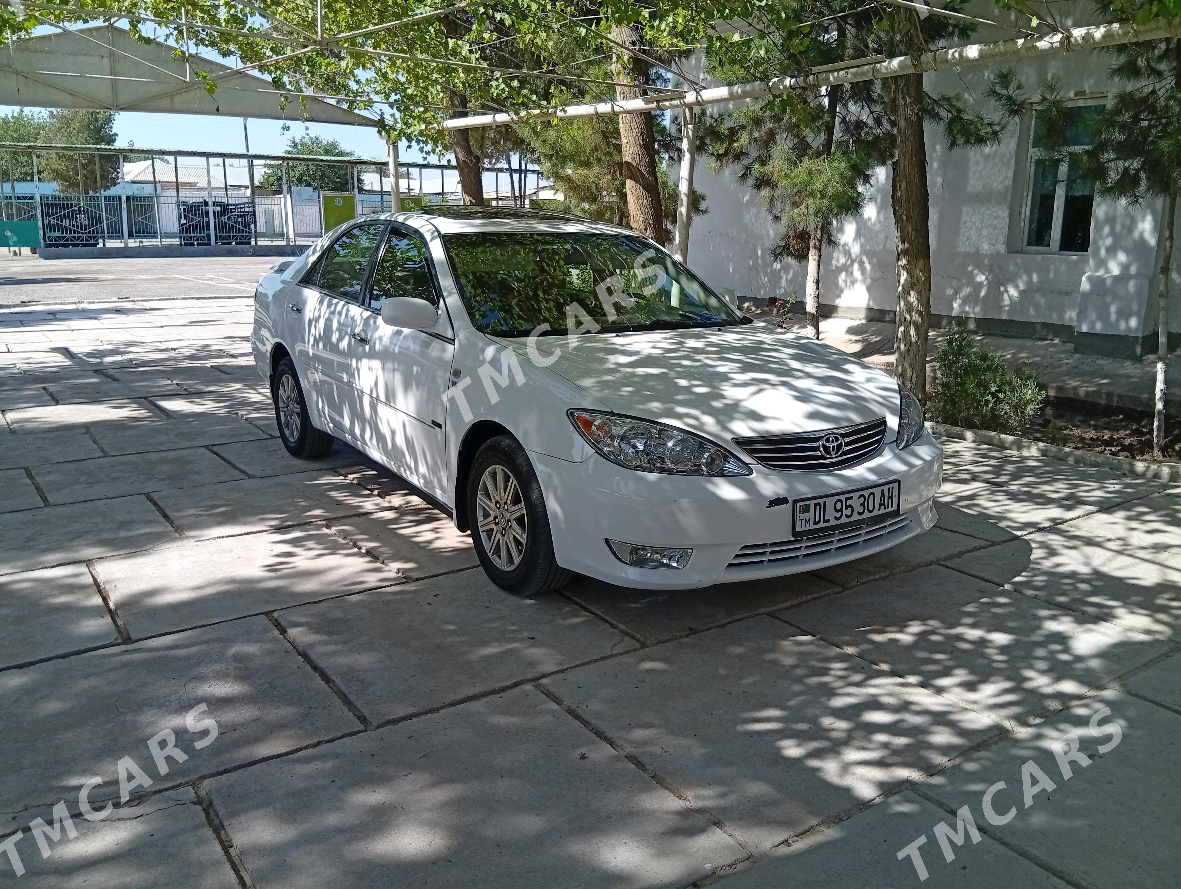 Toyota Camry 2005 - 180 000 TMT - Мары - img 2