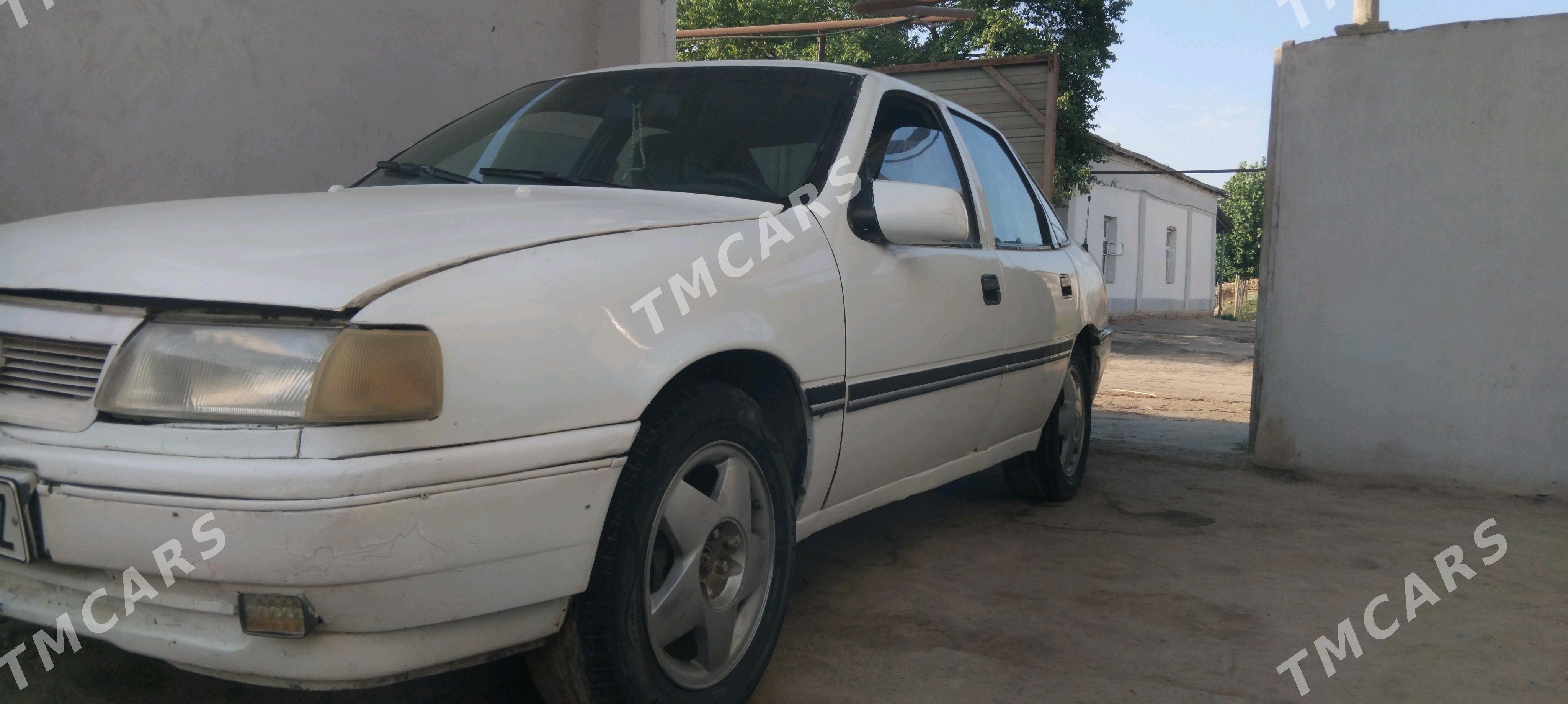 Opel Vectra 1989 - 18 000 TMT - Гороглы (Тагта) - img 2