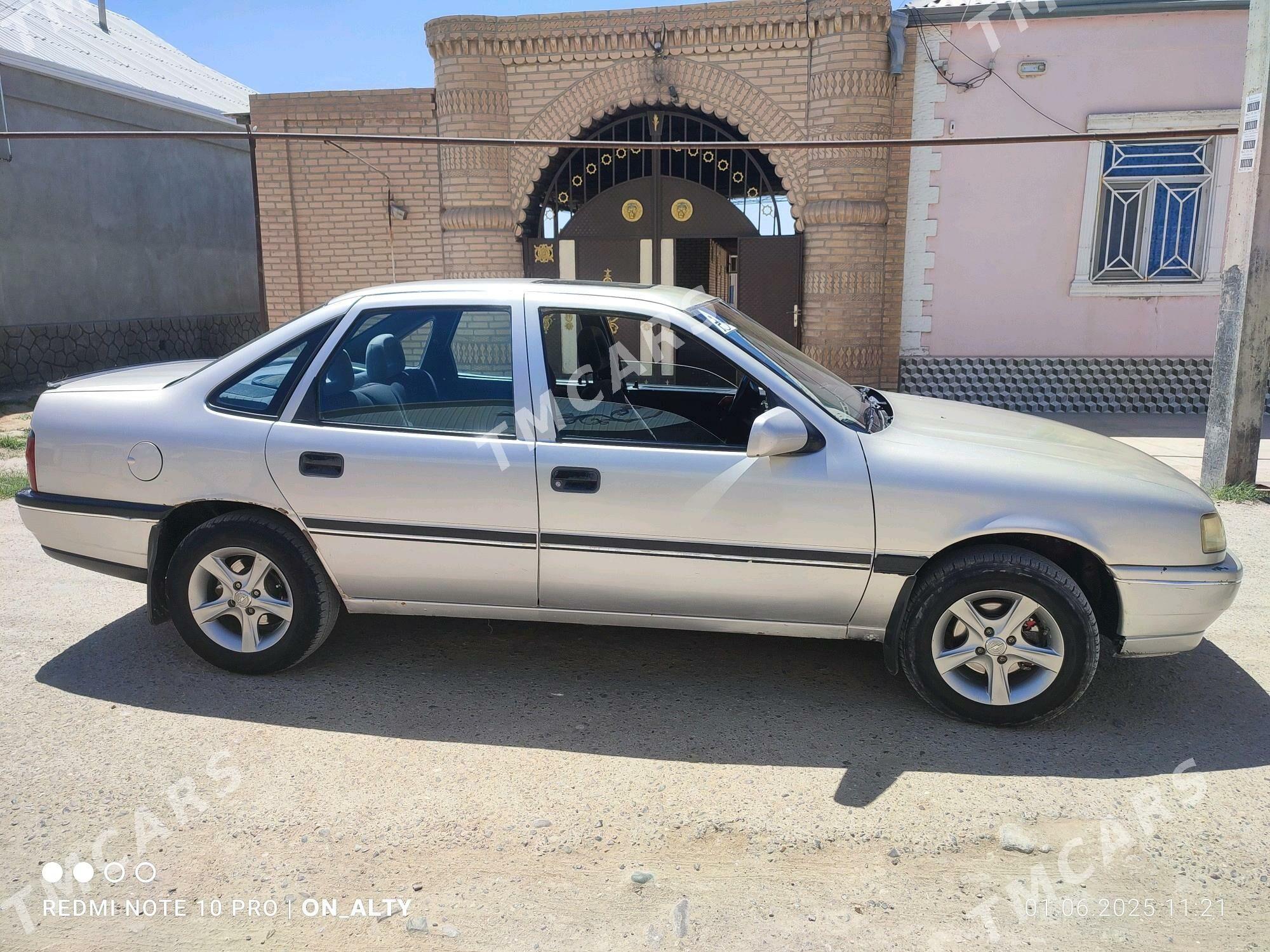 Opel Vectra 1991 - 40 000 TMT - Мары - img 4
