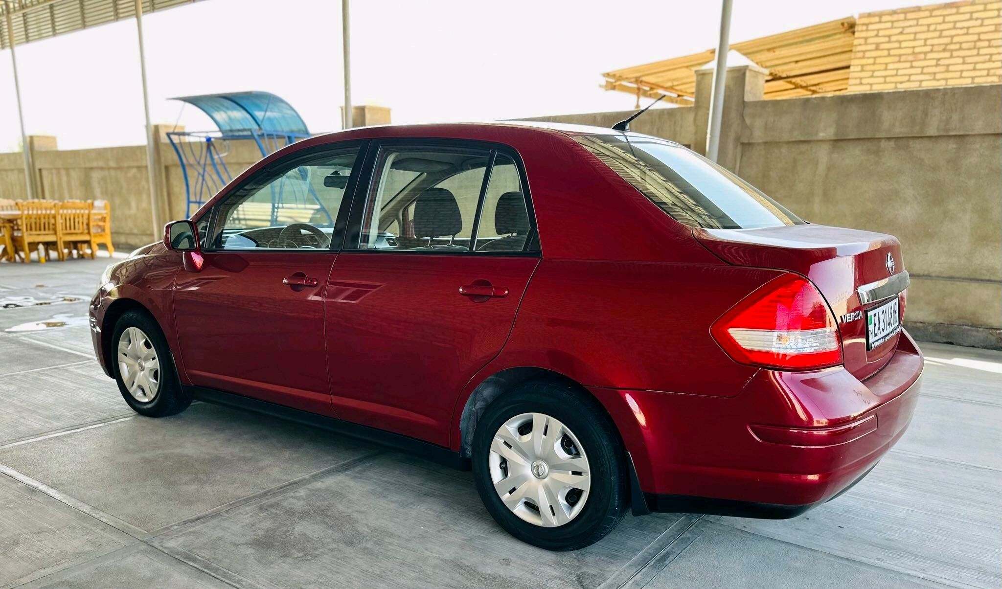 Nissan Versa 2009 - 130 000 TMT - Mary - img 2