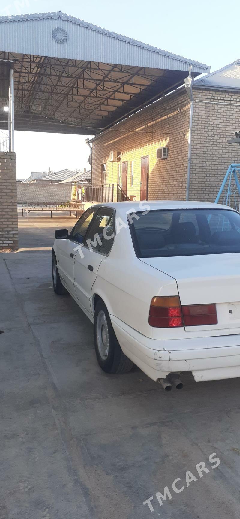 BMW 525 1990 - 41 000 TMT - Мары - img 1
