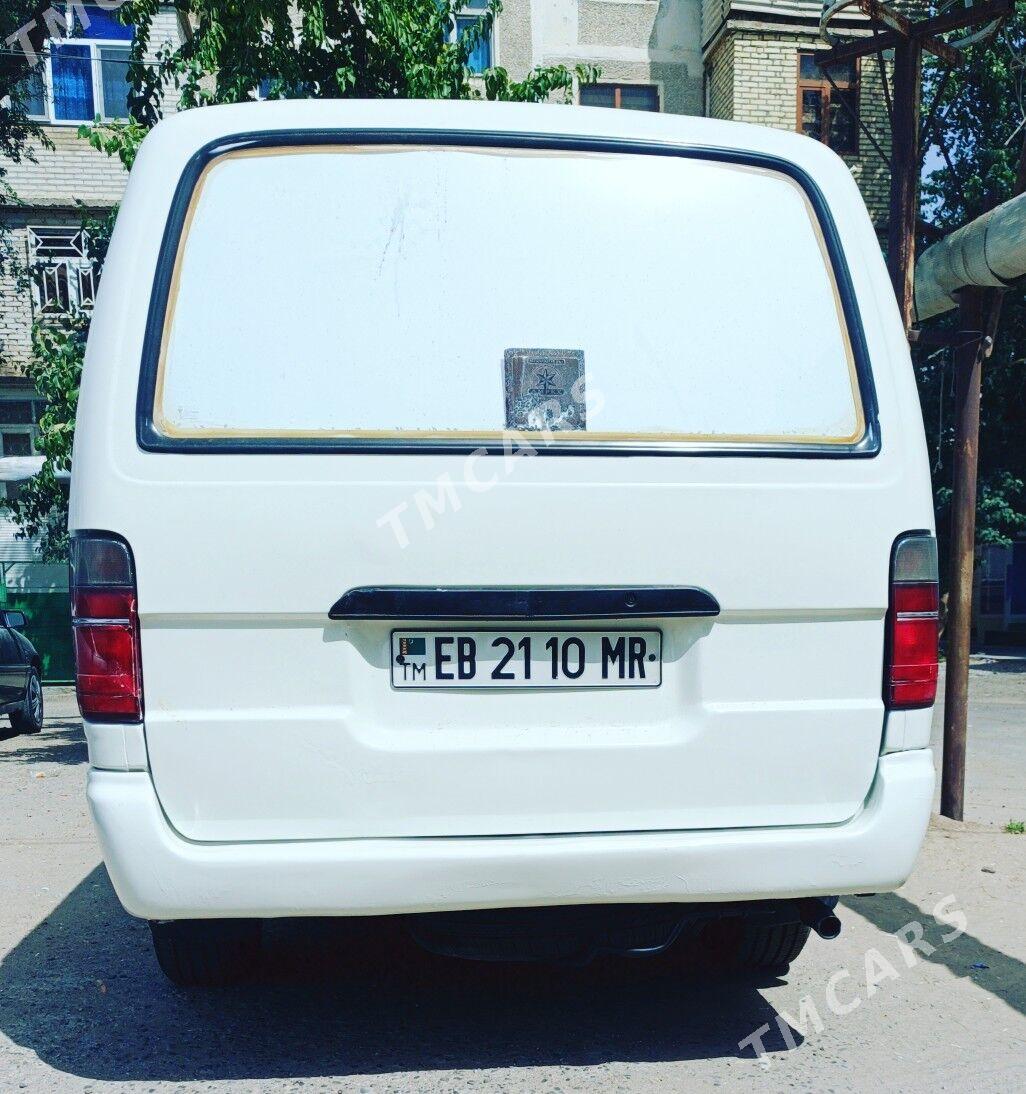 Toyota Hiace 2012 - 148 000 TMT - Мары - img 7
