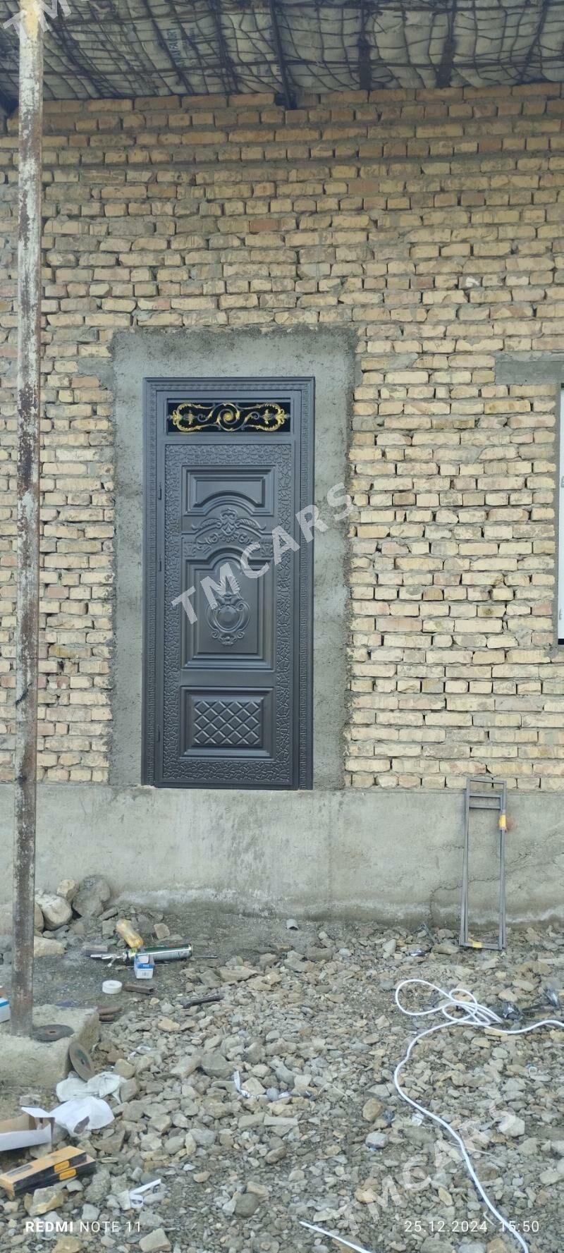 Işgär gerek Swarşyk - Bäherden - img 2