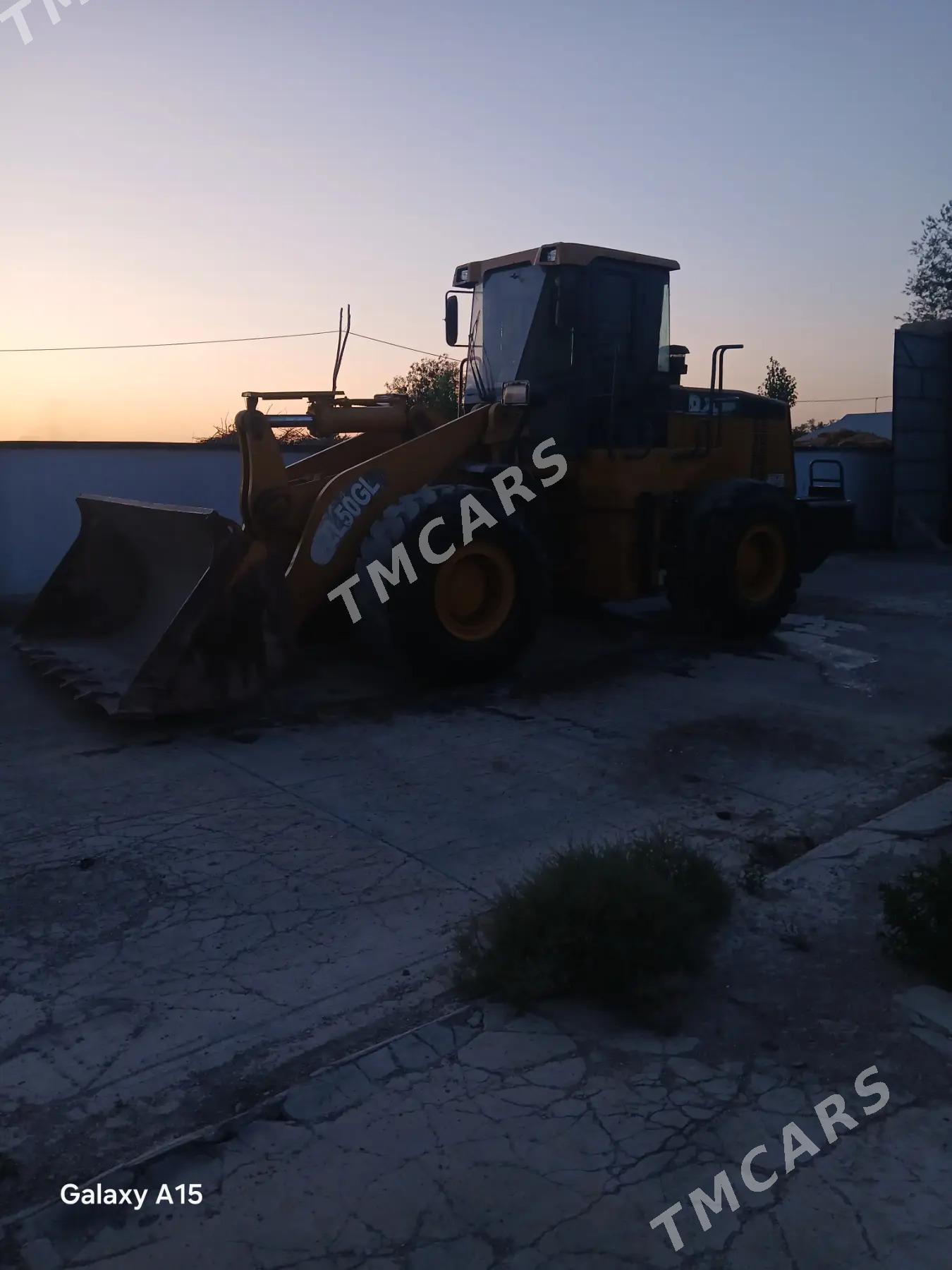 XCMG ZL50 2013 - 540 000 TMT - Акдепе - img 3