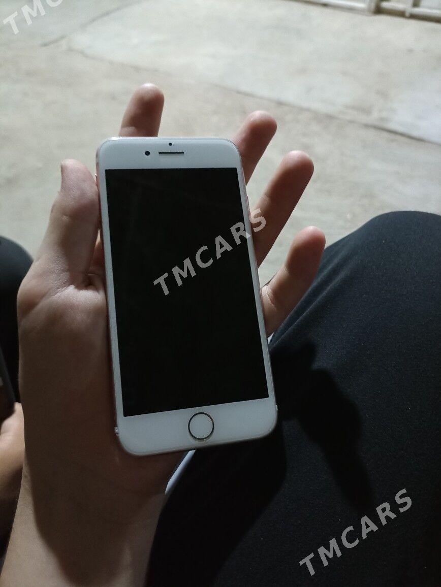 iphone 7 - Sarahs - img 3