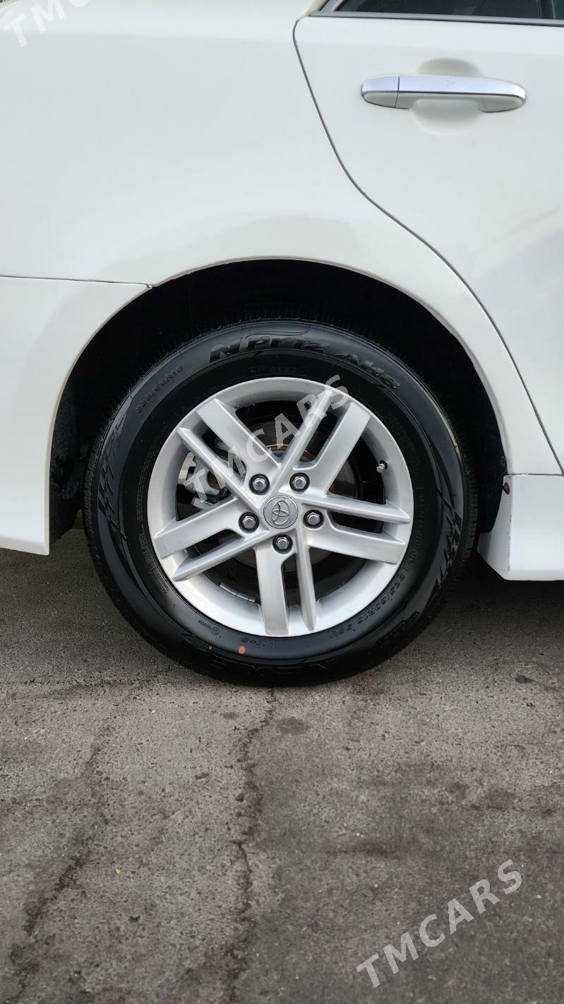 Toyota Camry 2012 - 215 000 TMT - Ak bugdaý etraby - img 3