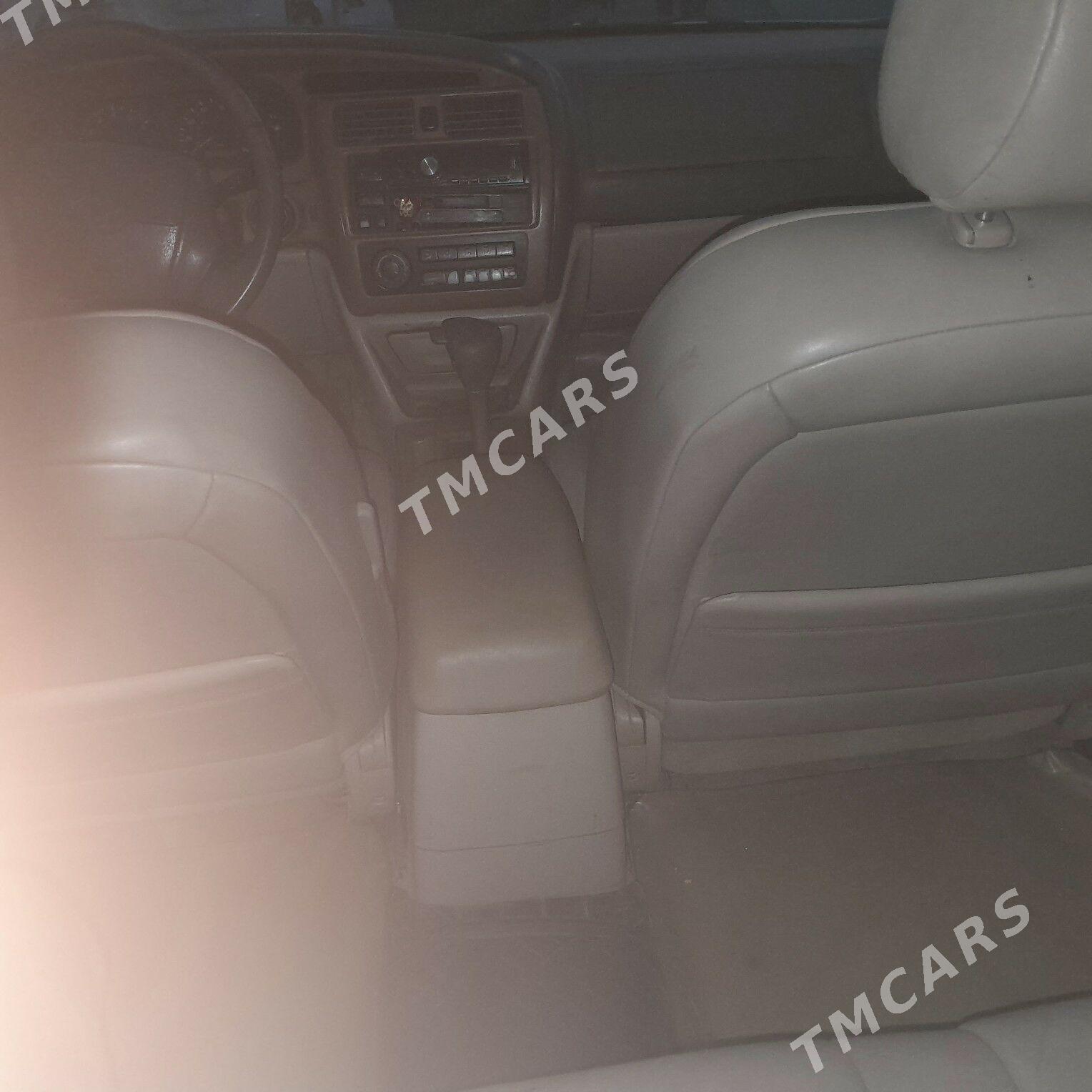 Toyota Avalon 1999 - 120 000 TMT - Туркменбаши - img 6