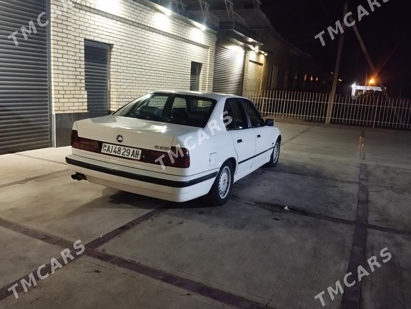 BMW E34 1996 - 70 000 TMT - Sarahs - img 3