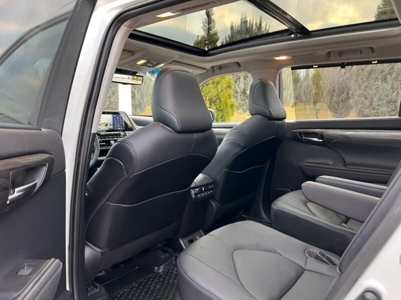 Toyota Highlander 2021 - 595 000 TMT - Ашхабад - img 8