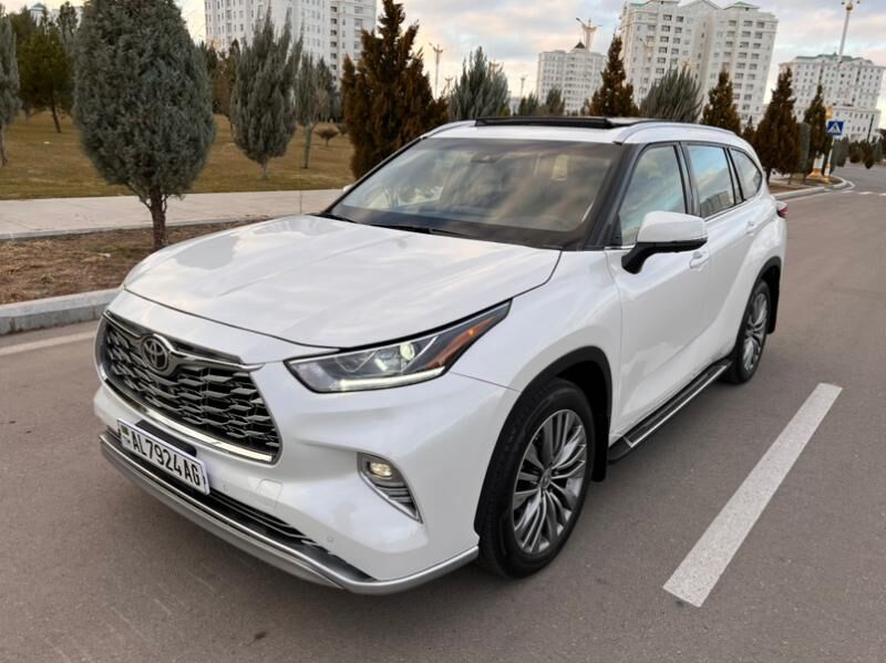 Toyota Highlander 2021 - 595 000 TMT - Ашхабад - img 5
