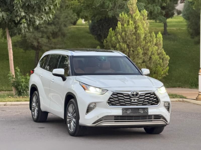 Toyota Highlander 2022 - 750 000 TMT - Aşgabat - img 5