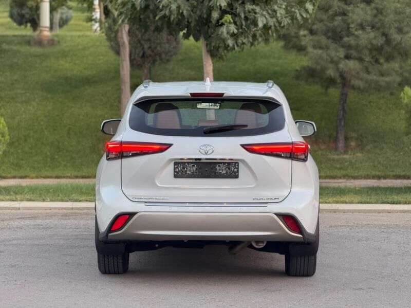 Toyota Highlander 2022 - 750 000 TMT - Aşgabat - img 3