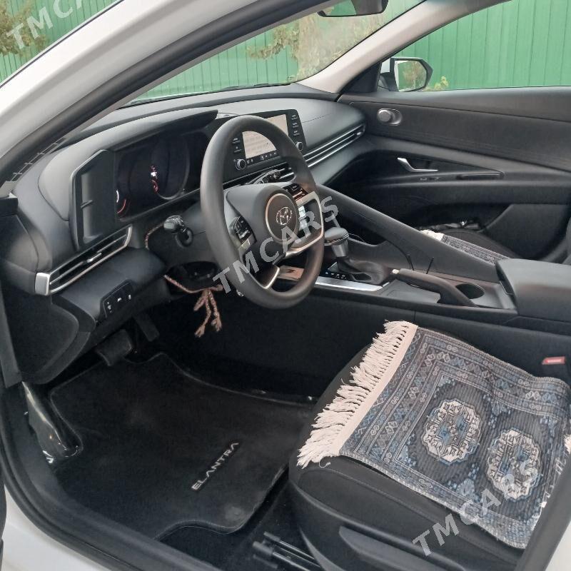 Hyundai Elantra 2021 - 248 000 TMT - Aşgabat - img 10