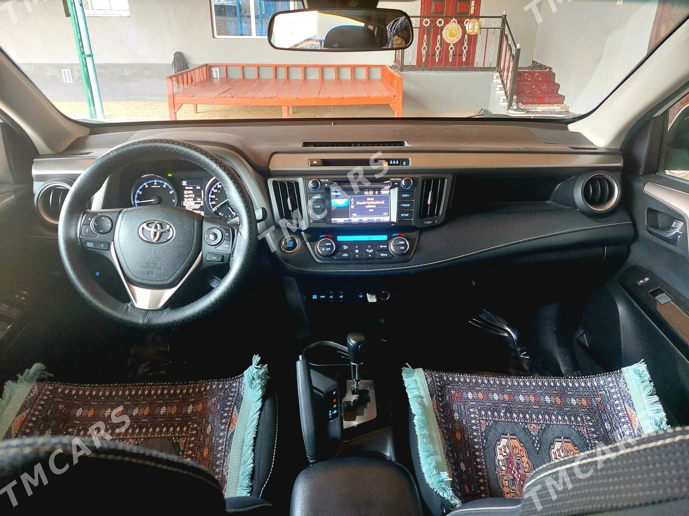 Toyota RAV4 2018 - 325 000 TMT - Халач - img 6