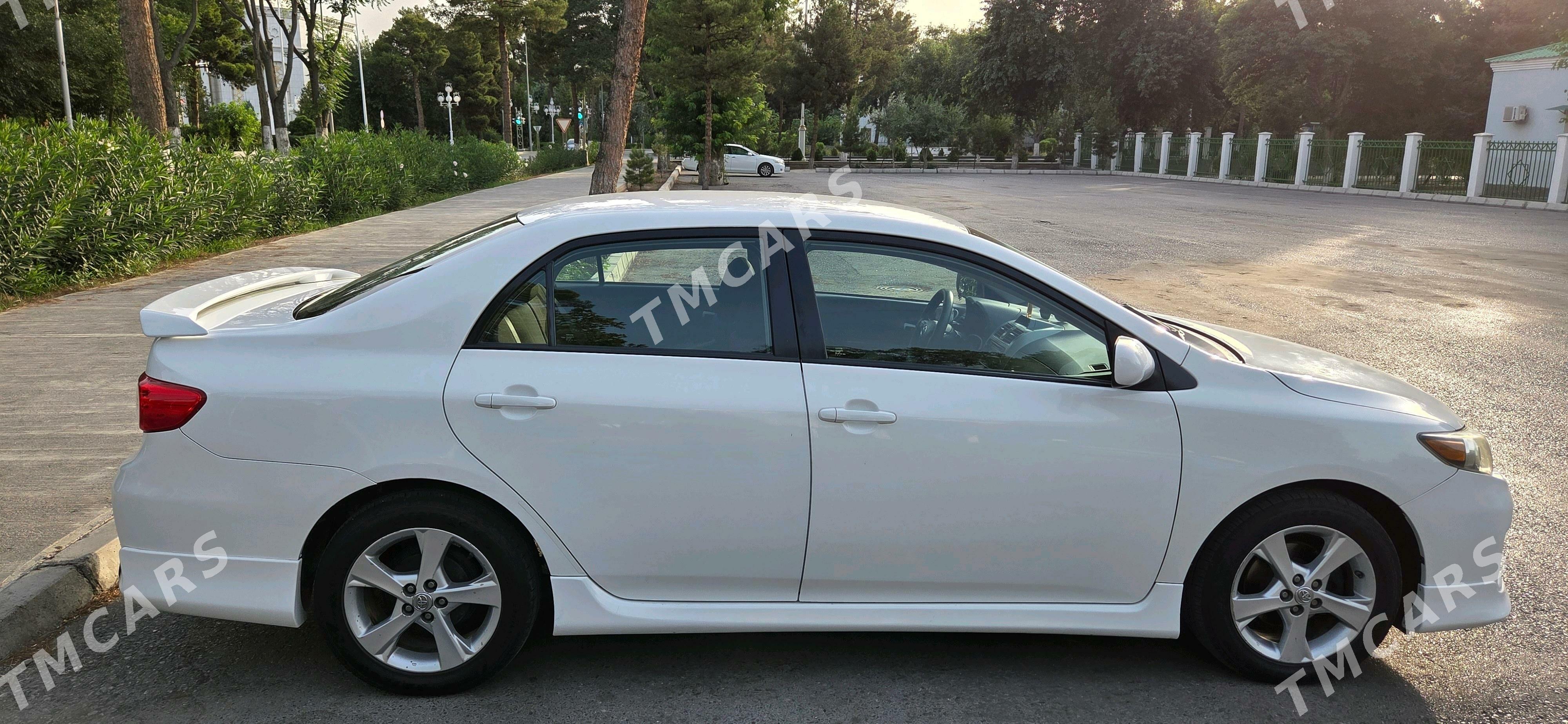 Toyota Corolla 2012 - 172 000 TMT - Кëши - img 3