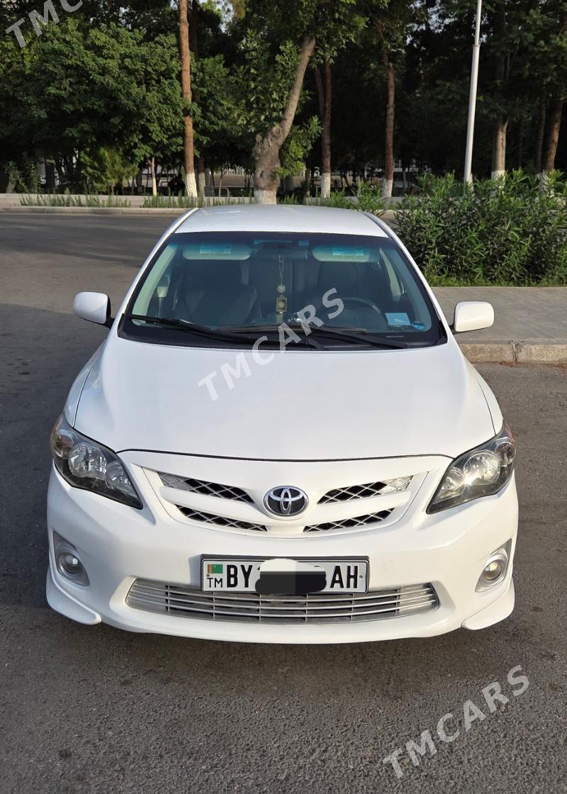 Toyota Corolla 2012 - 172 000 TMT - Кëши - img 4