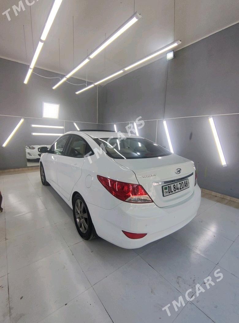 Hyundai Accent 2014 - 170 000 TMT - Анев - img 3