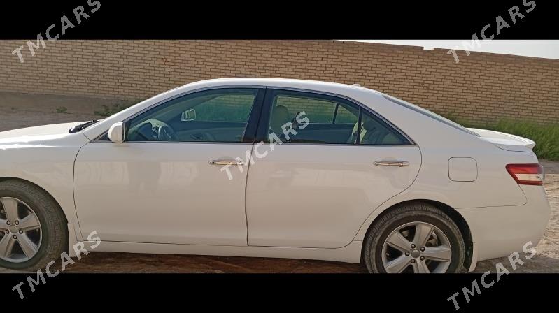 Toyota Camry 2010 - 170 000 TMT - Мары - img 2