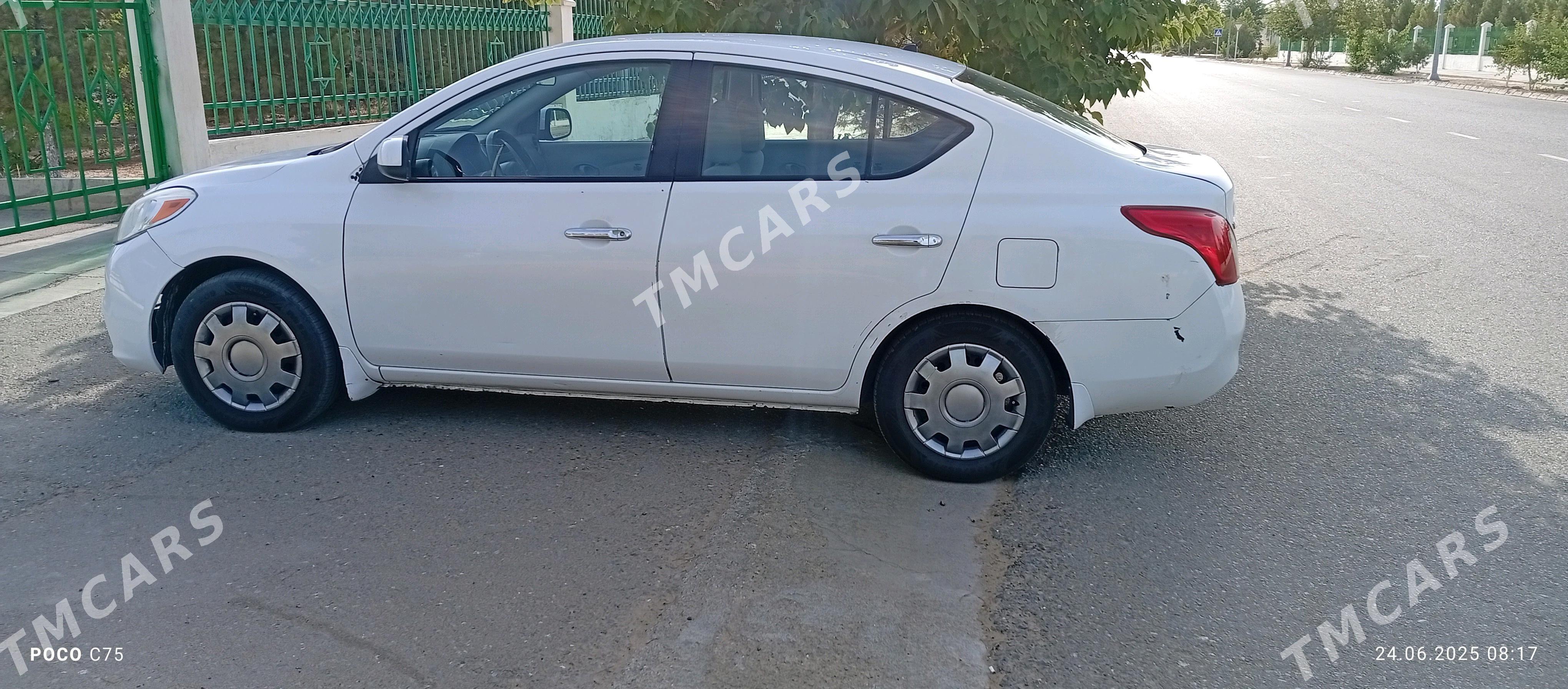 Nissan Versa 2011 - 110 000 TMT - Ашхабад - img 4
