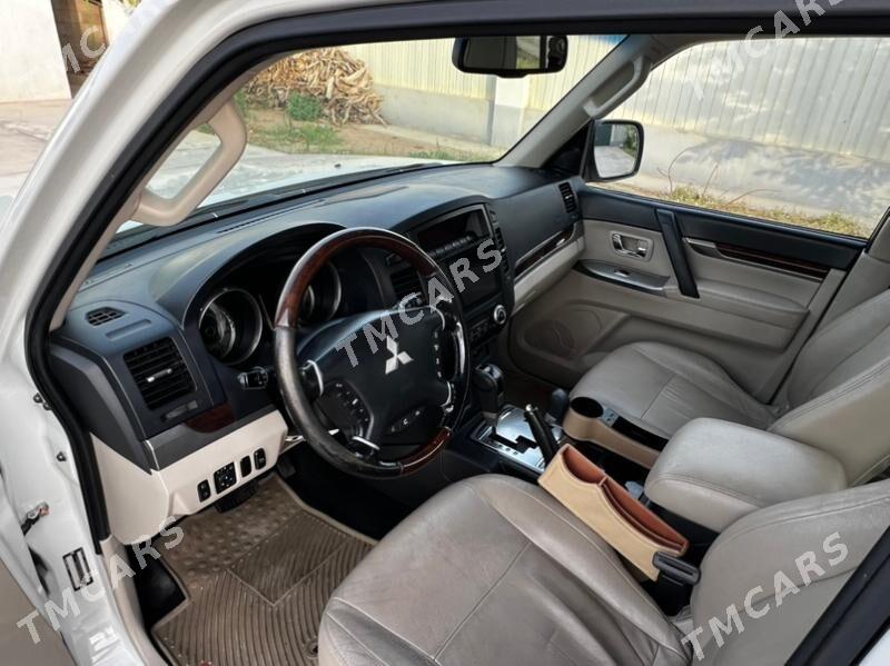 Mitsubishi Pajero 2014 - 300 000 TMT - Aşgabat - img 7