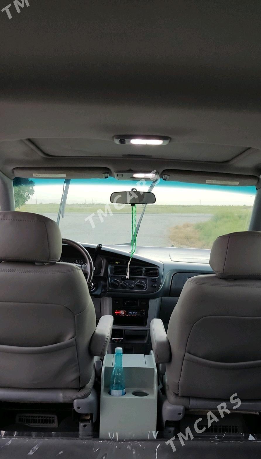 Toyota Sienna 2000 - 155 000 TMT - Кака - img 7