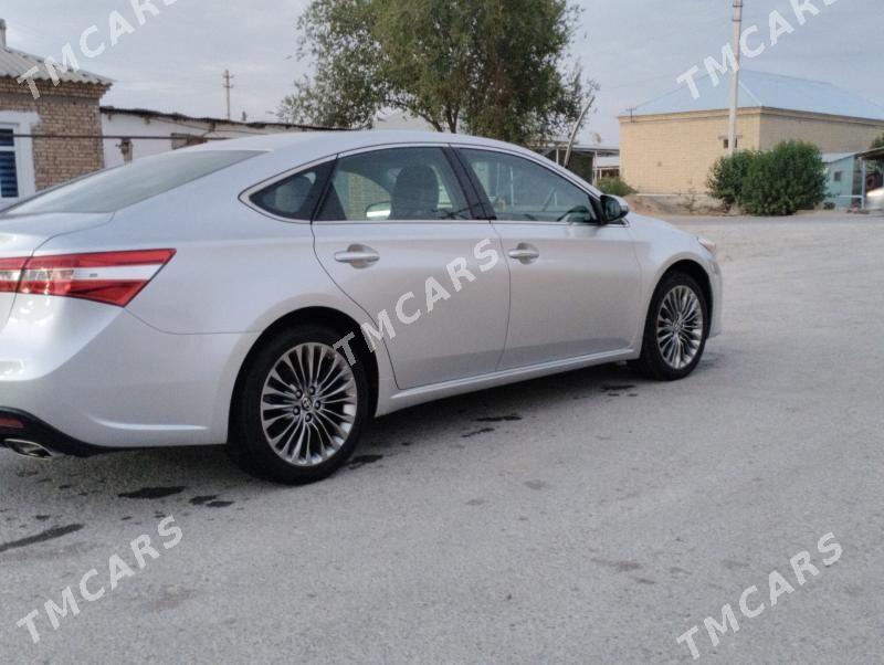Toyota Avalon 2013 - 298 000 TMT - Гёкдепе - img 2